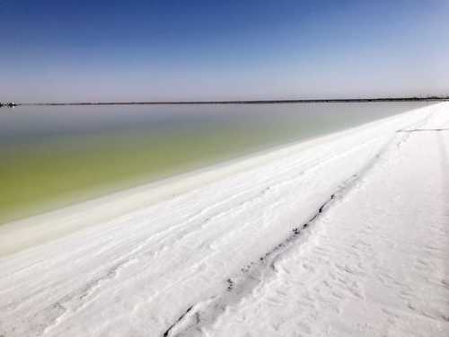 盐湖股份：进入冬季后青海人流量递减，但是察尔汗盐湖景区的风景不受季节影响